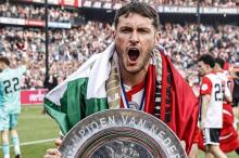 Cerca el "bebote" de un grande en el Calcio