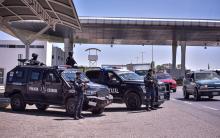 La mujer viajaba en una camioneta y dice que sujetos armados le marcaron el alto pero decidió acelerar para llegar a Aguascalientes