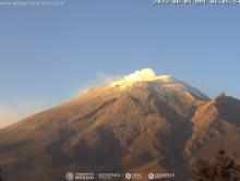 Actividad volcánica persiste en Amarillo Fase 3 con exhalaciones y tremor sísmico