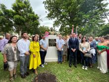 Inauguran monumento de Benito Juárez en Miami Beach