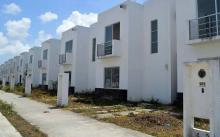Sigue desplomada la venta de casas de interés social