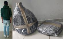 En la revisión de los Policías Municipales le encontraron envoltorios de droga