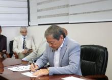 Dr. Rubén Galaviz 