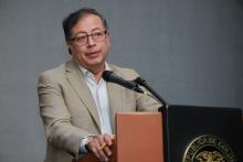 Pide Gustavo Petro ser declarado como víctima por la JEP