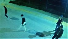 Dos de los implicados se quisieron esconder en ese sitio y los demás los fueron a perseguir, fue cuando los vigilantes intervinieron