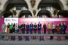 Presenta Delfina Gómez a los miembros de su gabinete