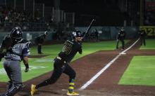 Algodoneros 2-8 Pericos