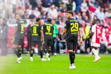¡A puerta cerrada! Feyenoord y Ajax reanudarán su partido este miércoles