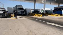 Puerta de acceso en carretera