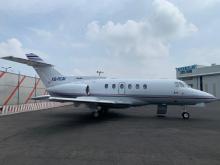 El avión despegará a las 8:00 horas de este lunes.
