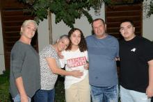 Familia