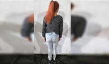 La mujer golpeó a una mujer policía y por ello fue detenida