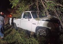 La doble tragedia ocurrió anoche en la carretera que conecta las comunidades de San Tadeo con el Chiquihuitero