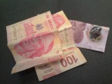 Billetes de $100 y $50