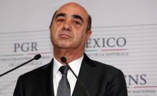 Le concede prisión domiciliaria a Murillo Karam... pero seguirá en prisión