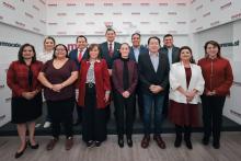 Claudia Sheinbaum y ganadores de encuestas 