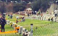 El tiroteo se desató mientras personas realizaban la visita de sus difuntos por el día de muertos.