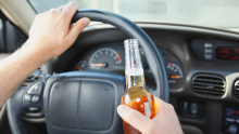 Conductor con bebida alcoholica 