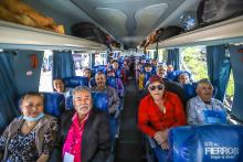 Casi 400 adultos mayores se reunirán con sus hijos en Estados Unidos