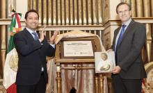 El maestro Armando Manzanero Canché recibe reconocimiento póstumo en Washington DC