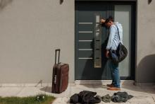Presentan iniciativa para que violentadores abandonen el hogar, sin importar que sea su casa