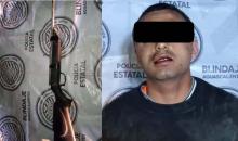 Cuando se daba a la fuga fue detenido por elementos de la Policía Estatal quienes confirmaron que el arma no estaba cargada