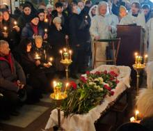 Miles de rusos acuden al funeral de Alexey Navalny