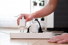 Los apagones continuarán; cada año consumimos 10% más de energía