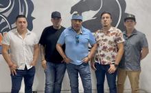 Bronco iba a tocar en el evento donde se desplomó el escenario; esto dijeron tras la tragedia