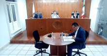 Tribunal 