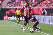 CADE COWELL CHIVAS
