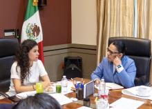 Luisa María Alcalde y Rosa Icela Rodríguez 