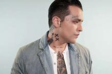 Christian Nodal aparece en la lista de los 50 más bellos de revista