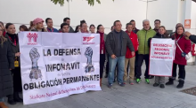Trabajadores del Infonavit en Aguascalientes se manifiestan 