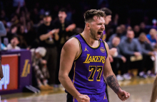LAKERS VS MAVERICKS 2025