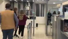 Alicia Villarreal ratifica denuncia contra Cruz Martínez en la Fiscalía