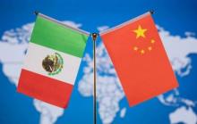 Banderas de México y China