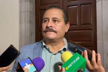 Buscan también, tarifa nocturna para taxis y transporte gratis para personas con discapacidad.