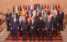 Líderes mundiales en cumbre 