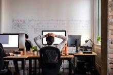 Estrés laboral, una condición que puede afectar la productividad de los trabajadores