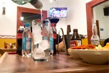 Tras reubicación de bares cerca de la UAA, contemplan regulación de establecimiento que ofertan alcoho