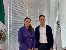 Tere Jiménez y director de Banobras