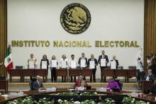 INE entrega constancias de mayoría a los próximos 9 ministros de la Suprema Corte