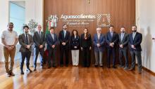 Tere Jiménez y directivos de Sabropollo 