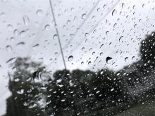 Entre baja concurrencia e inundaciones, lluvias han afectado ventas del centro hasta en 30% 