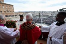 En Navidad, el Papa León XIV pide a fieles abandonar la indiferencia ante el sufrimiento