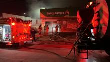 Arde en llamas Bodega Aurrerá de La Florida
