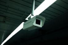 Bares y antros de la FNSM deberán de estar conectados a C5i: Patronato