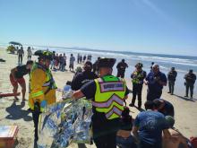 Migrantes rescatados en Tijuana tras intentar cruzar por vía marítima