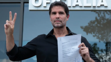 Esposo de Gloria Trevi explota contra Eduardo Verástegui por comentario a la cantante